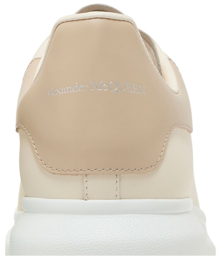 Alexander McQueen Oversized Sneaker Vanilla Pale Beige