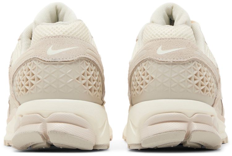 Nike Air Zoom Vomero 5 Light Orewood Brown