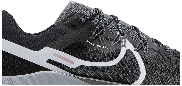 Nike Wmns React Pegasus Trail 4 Black Dark Grey