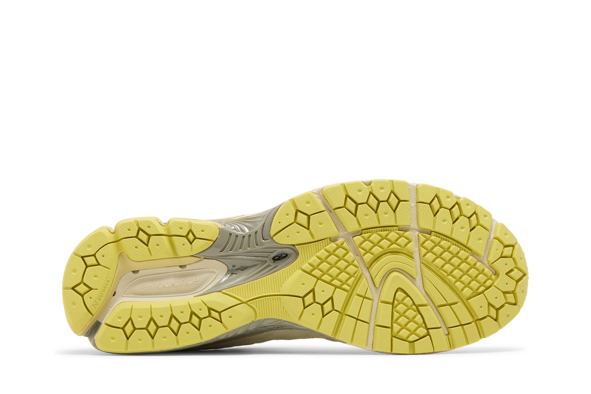 Buy New Balance AURALEE x 2002R 'White' - M2002RA1 | GOAT