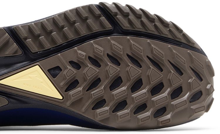 Nike React Pegasus Trail 4 GORE TEX Khaki