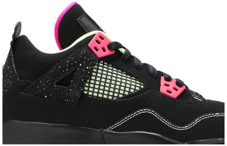 Air Jordan 4 Retro GS Fuchsia