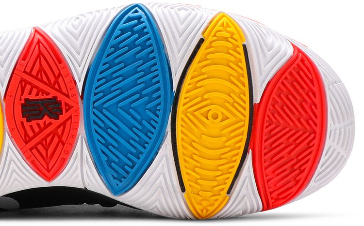 Nike Kyrie 5 GS Friends