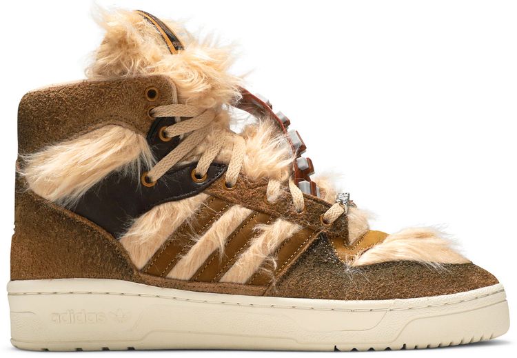 Star Wars x Rivalry Hi Chewbacca