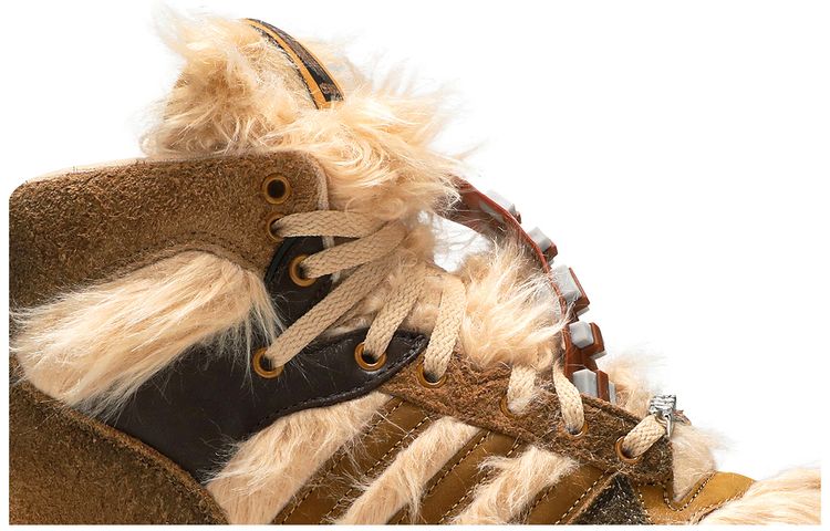 Star Wars x Rivalry Hi Chewbacca