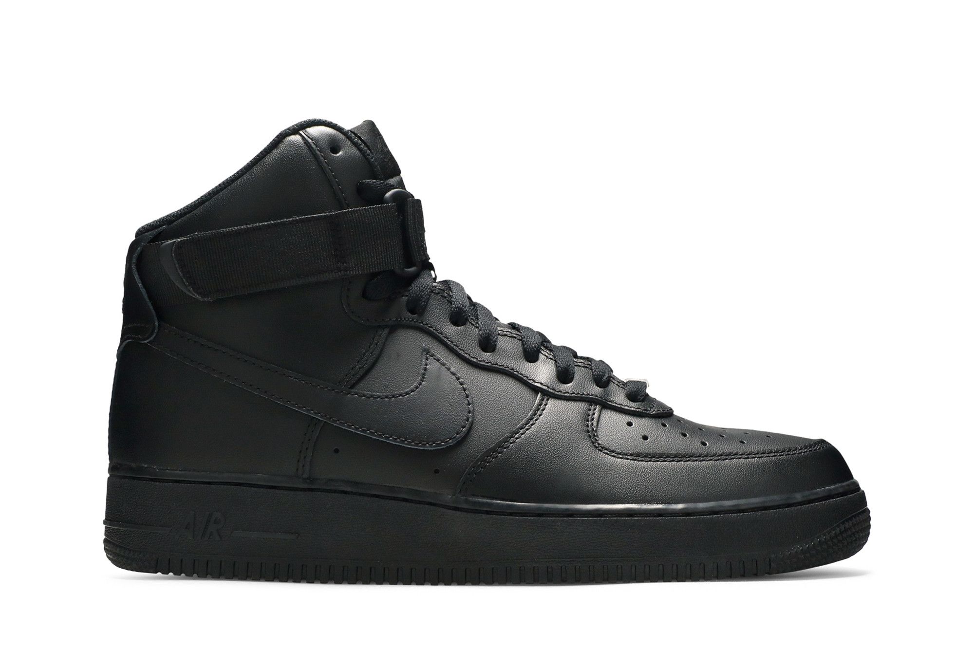新品 NIKE ナイキ CW2288-001 ブラック NIKE CW2288-001 AIR FORCE 1 '07 LOW TRIPLE BLACK YOUTH SHOES