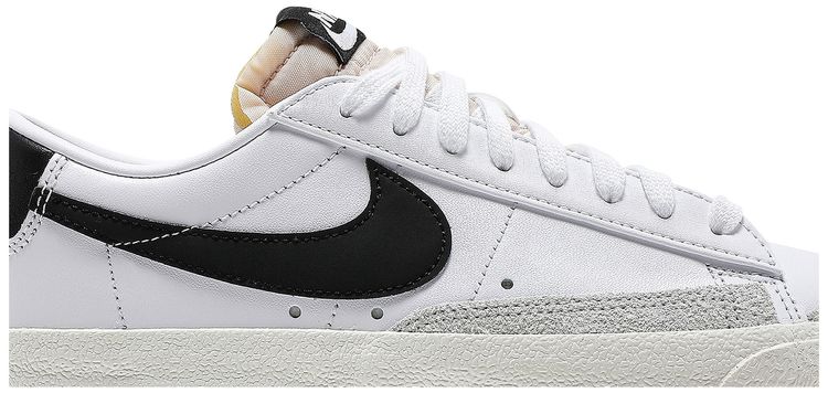 Nike Wmns Blazer Low 77 White Black