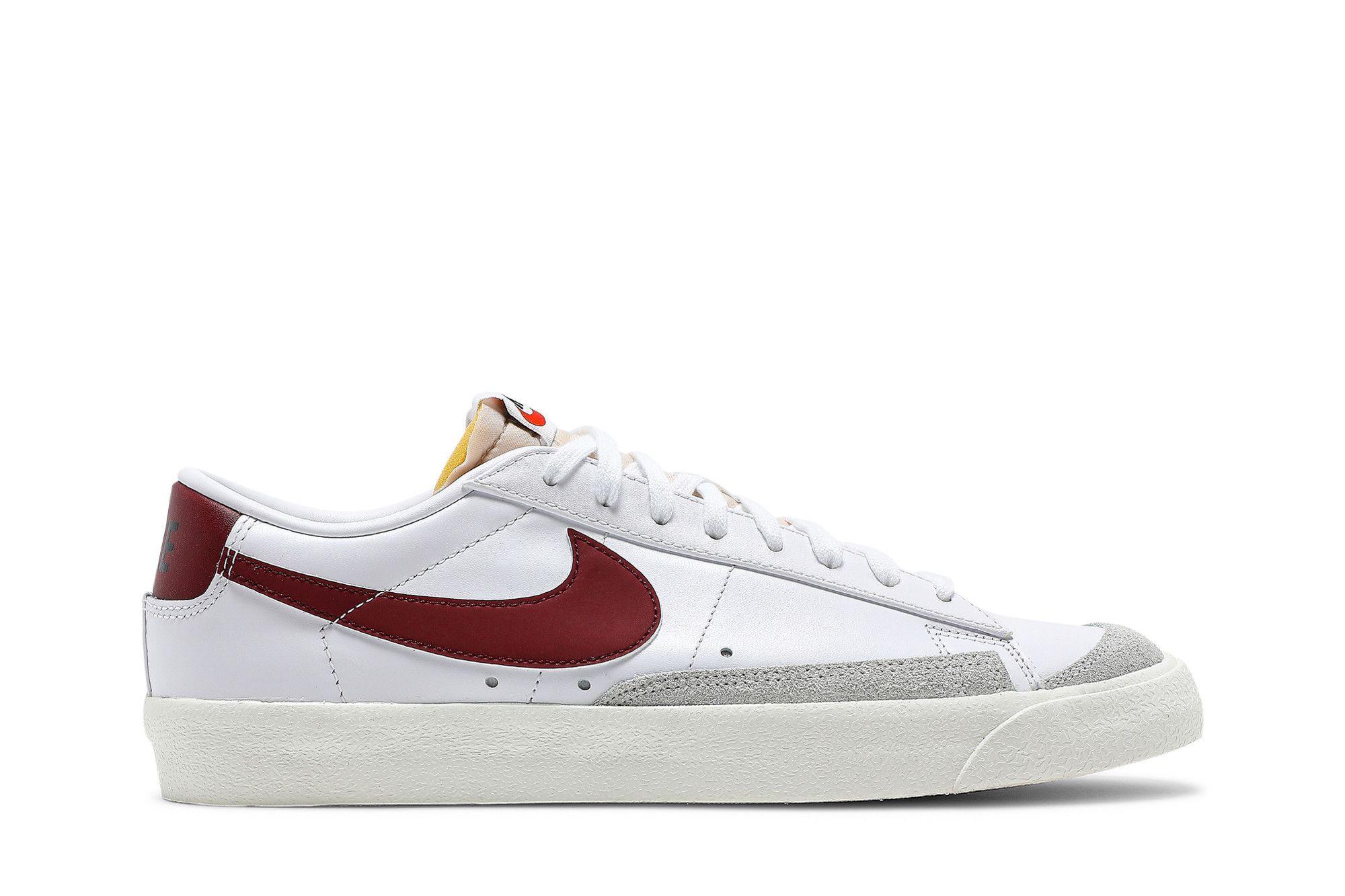 Nike blazer low red white top