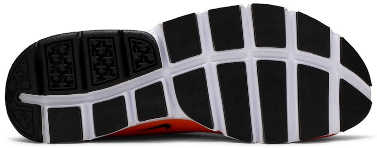 Nike Sock Dart SE Total Crimson