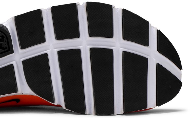 Nike Sock Dart SE Total Crimson