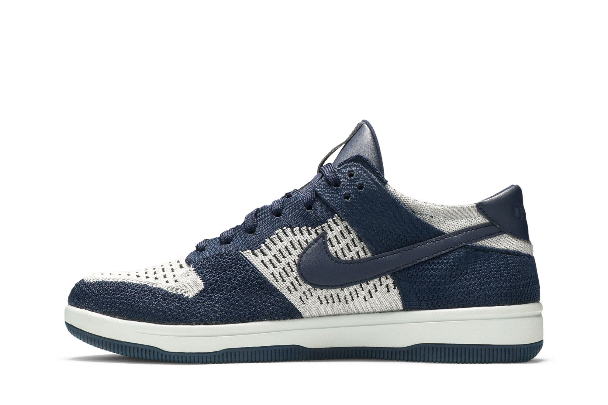 Buy Nike Dunk Low Flyknit 'College Navy Platinum' - 917746 400 | GOAT