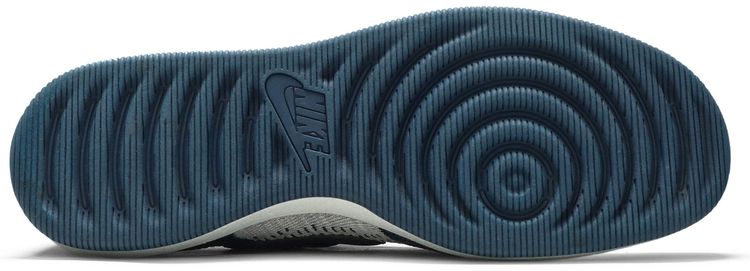 Nike Dunk Low Flyknit College Navy Platinum