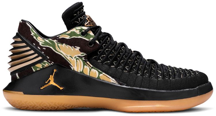 Air Jordan 32 Low GS Camo