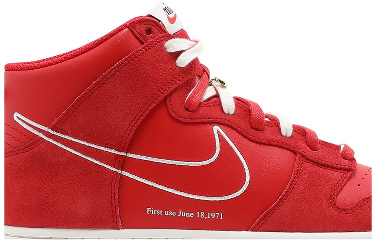 Nike Dunk High SE First Use Pack   University Red