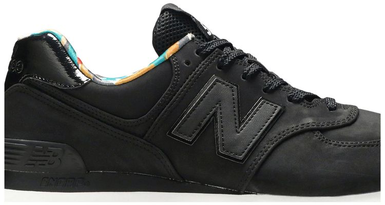 New Balance 574 Black Camo