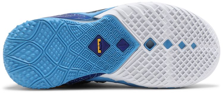 Nike LeBron 18 GS Lakers Heritage