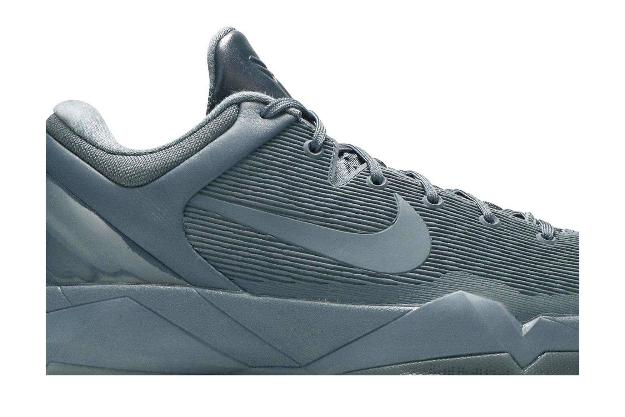 Size 10.0 Zoom Kobe 7 Fade To Black
