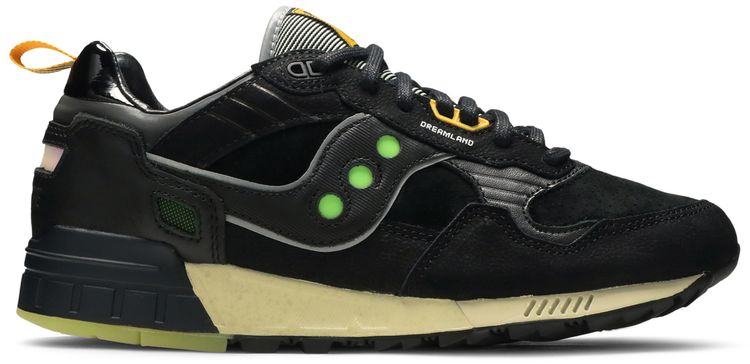 Feature x Shadow 5000 Dreamland