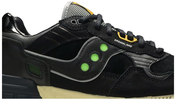 Feature x Shadow 5000 Dreamland