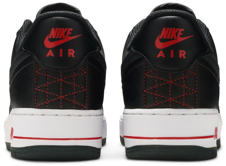 Nike Air Force 1 Low Technical Stitch Bred