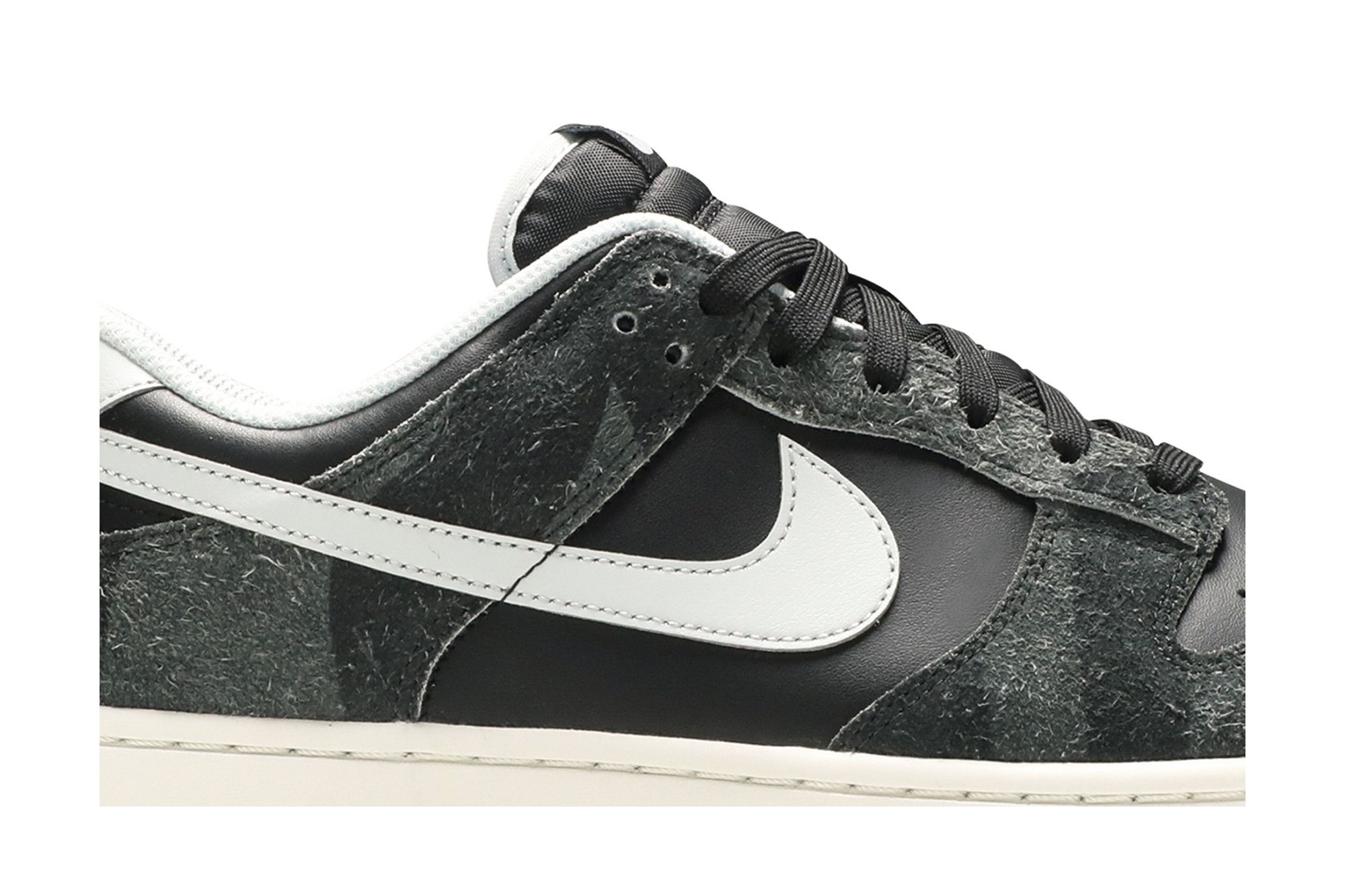 Buy Dunk Low Premium Animal Pack Zebra DH7913 001 GOAT CA