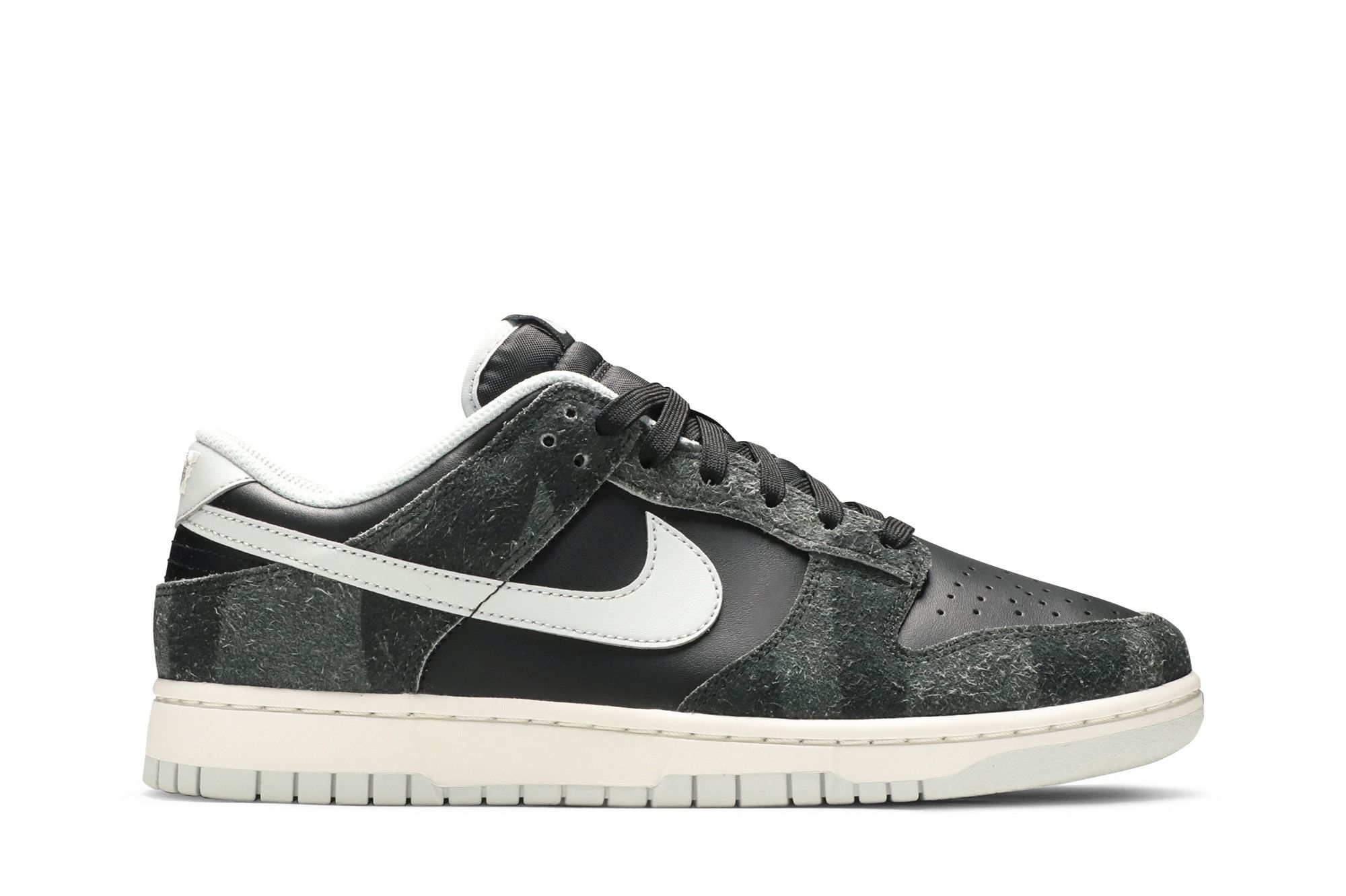 Buy Dunk Low Premium 'Animal Pack - Zebra' - DH7913 001 | GOAT