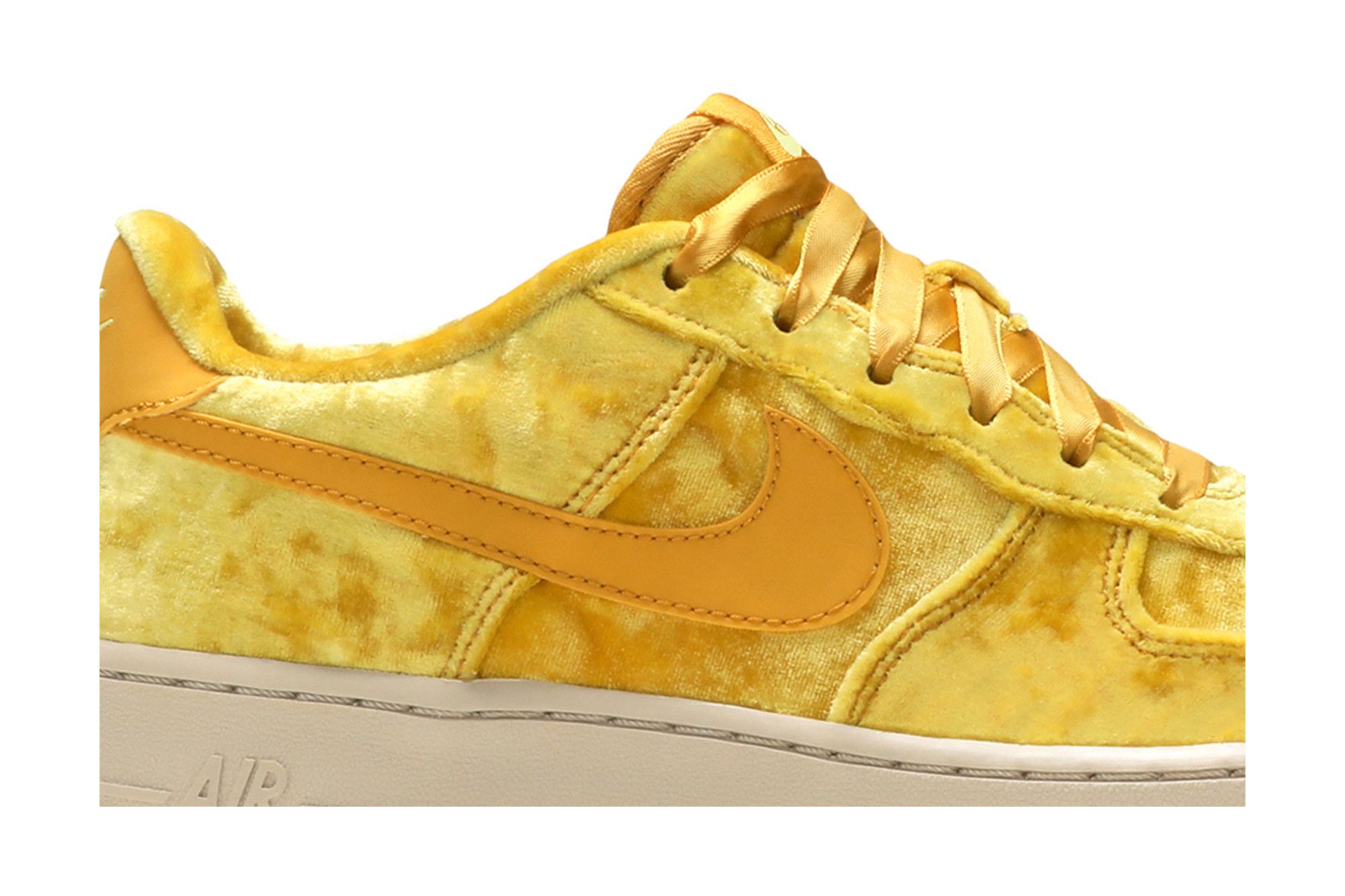 Nike air force 1 mineral yellow store