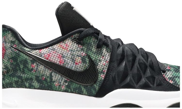 Nike Kyrie Low Floral