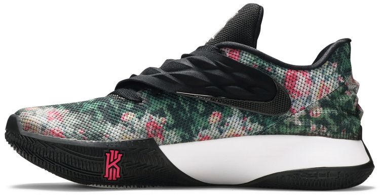 Nike Kyrie Low Floral