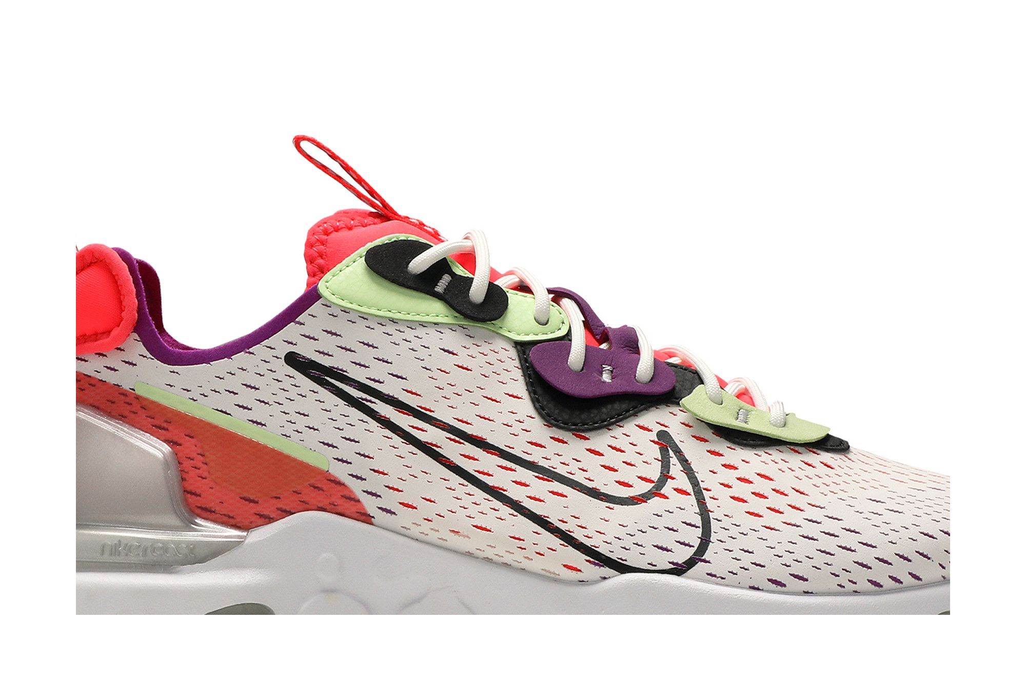 Nike react baby pink cheap