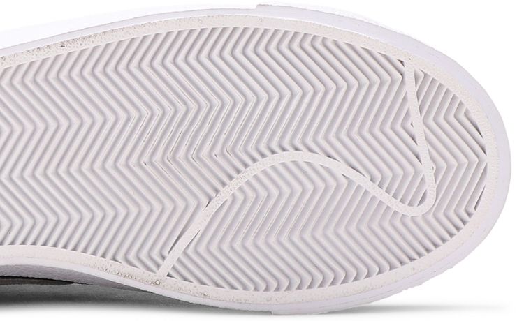 Nike Blazer Mid 77 Suede Black Dust