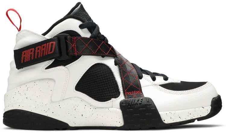 Nike Air Raid White Black