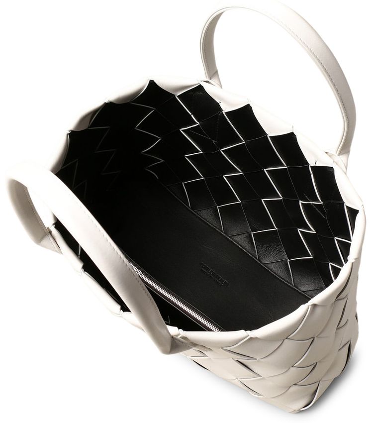 Bottega Veneta Maxi Cabat Tote WhiteMulticolor