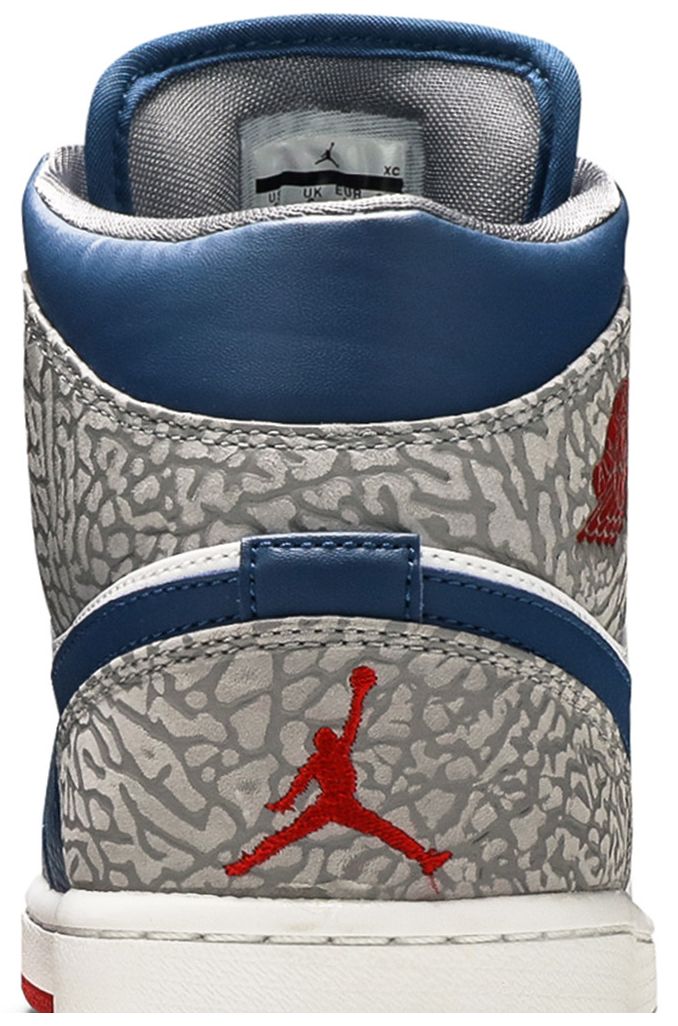 Air Jordan 1 Mid True Blue