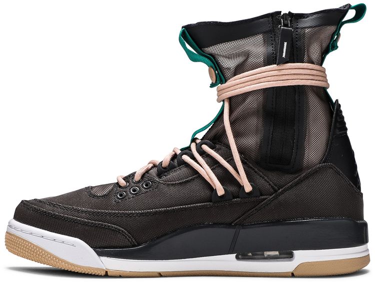 Wmns Air Jordan 3 RTR Explorer Lite XX Anthracite Green