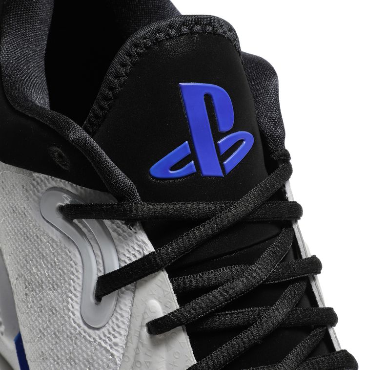 PlayStation x PG 5 White