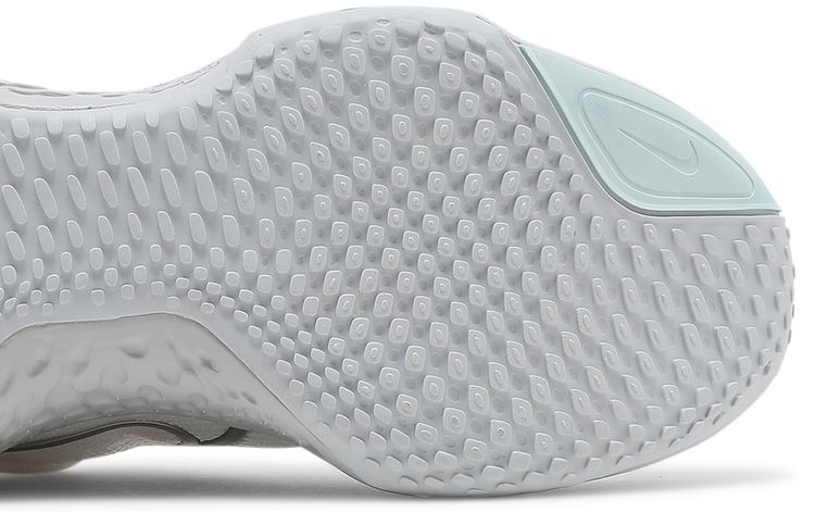 Nike ZoomX Invincible Run Flyknit White Metallic Silver