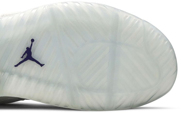 Air Jordan MA2 Concord