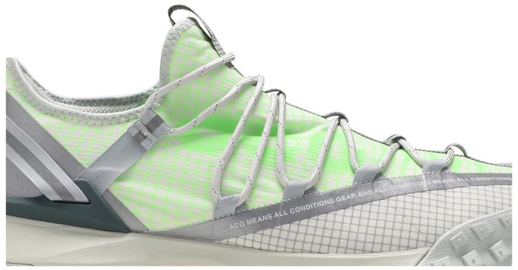 Nike ACG Mountain Fly Low Sea Glass