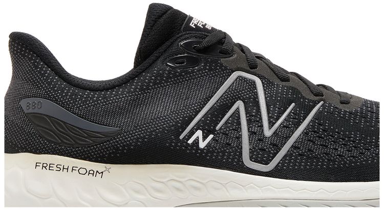 New Balance Fresh Foam X 880v12 Black Light Aluminum