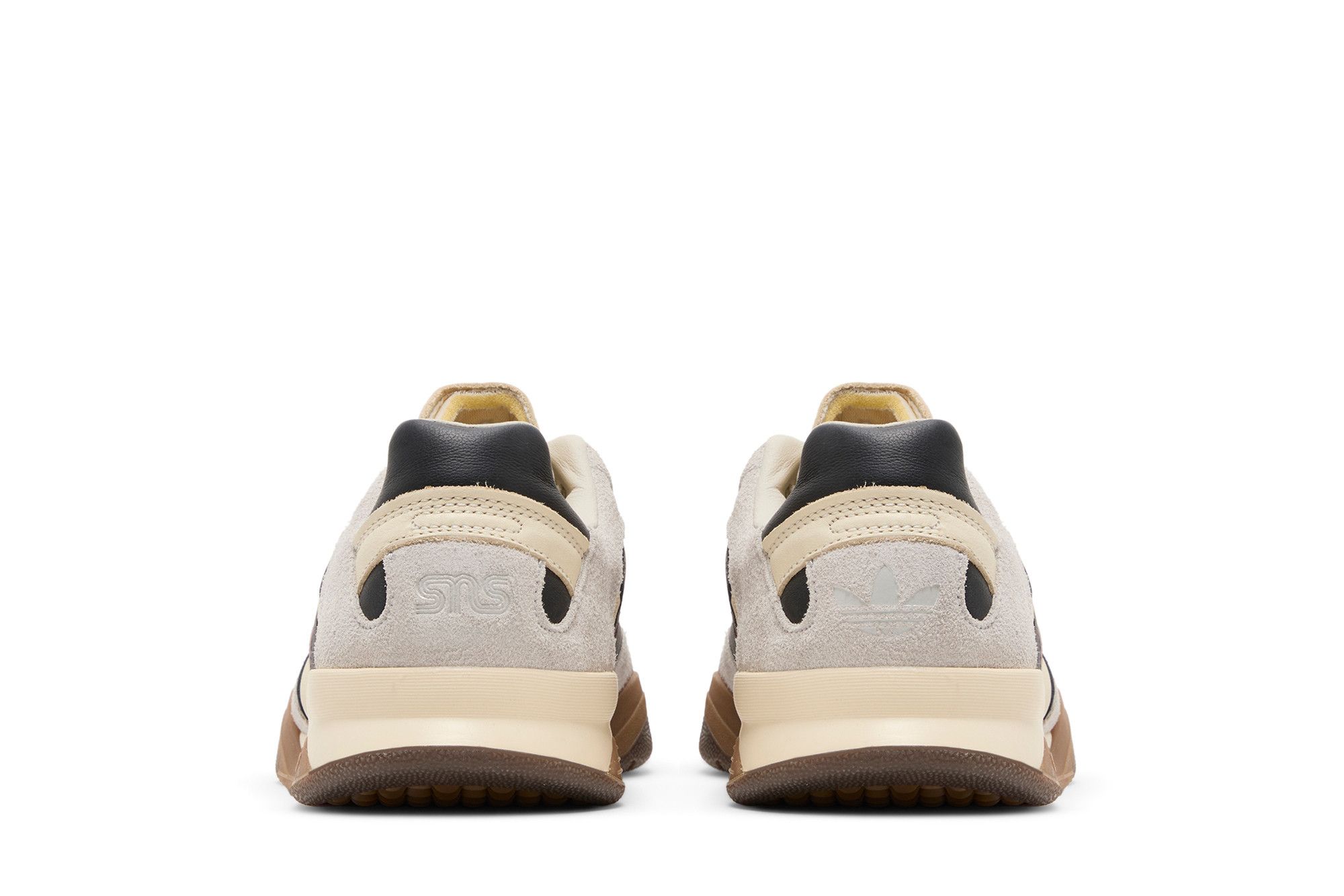 adidas x Sneakersnstuff ☆ Predator Mundial ‘Beige’ Sneakersnstuff X Predator Mundial 'Football Pack' - Adidas