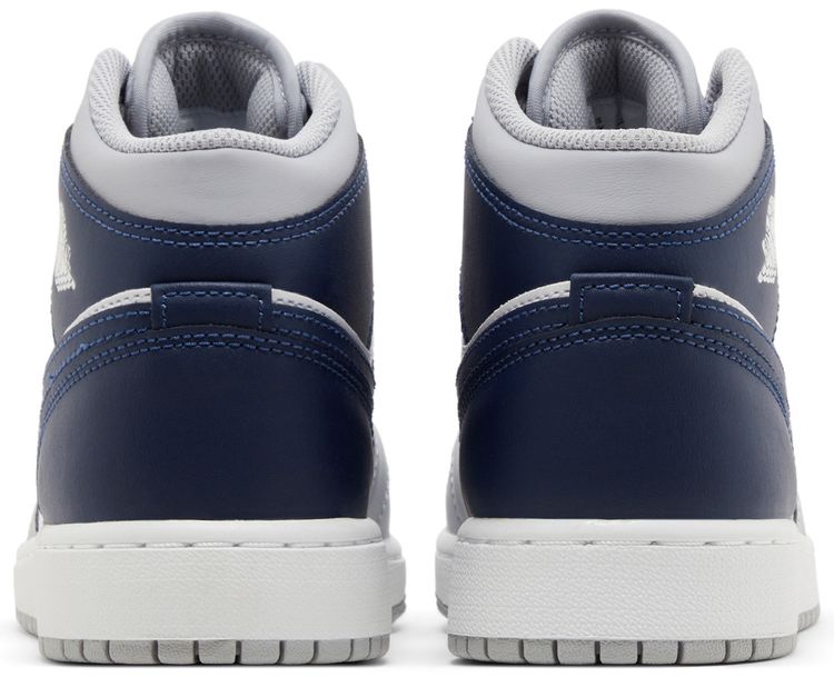 Air Jordan 1 Mid GS Wolf Grey Midnight Navy