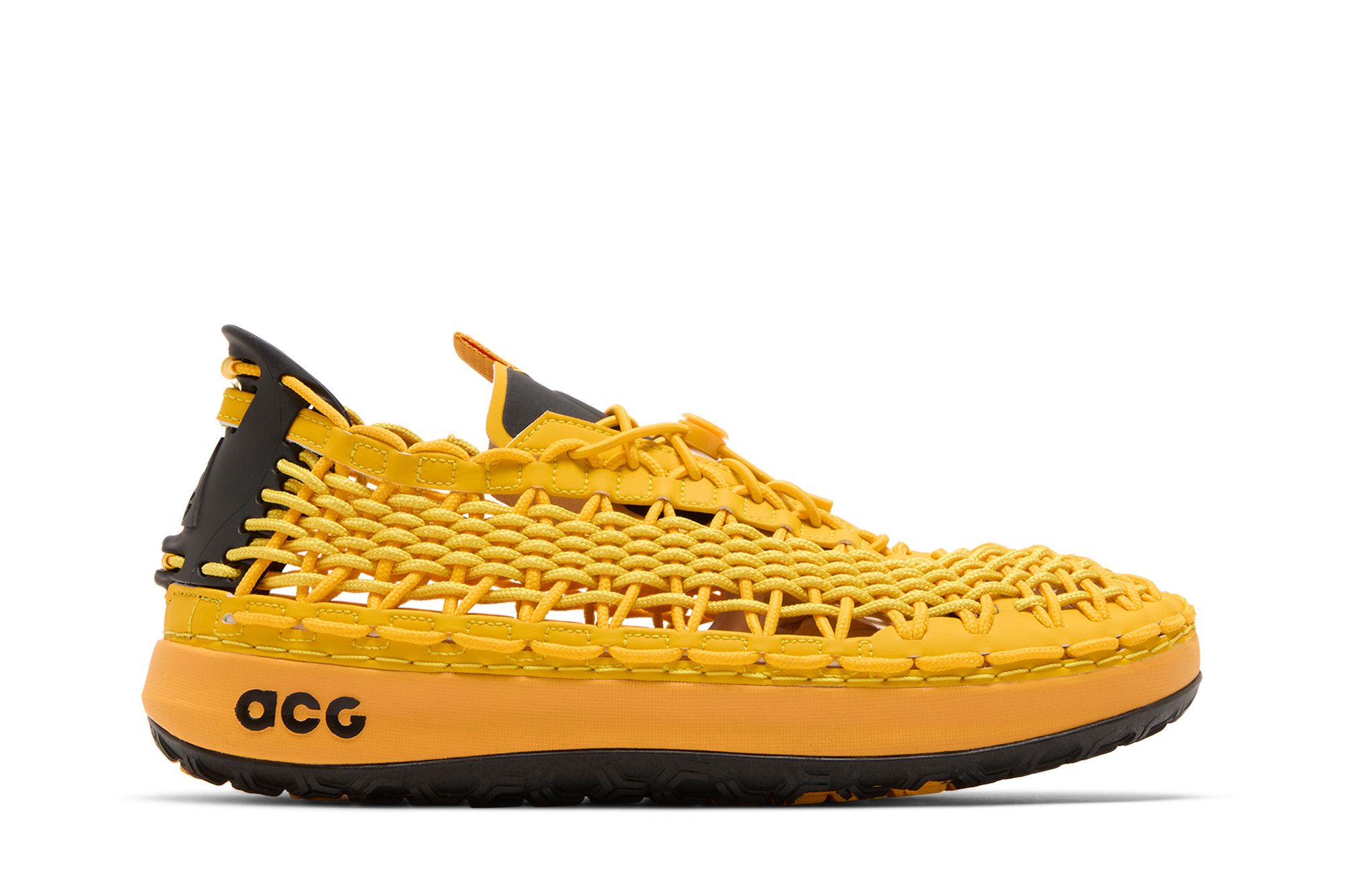 NIKE ACG ウォーターキャット+