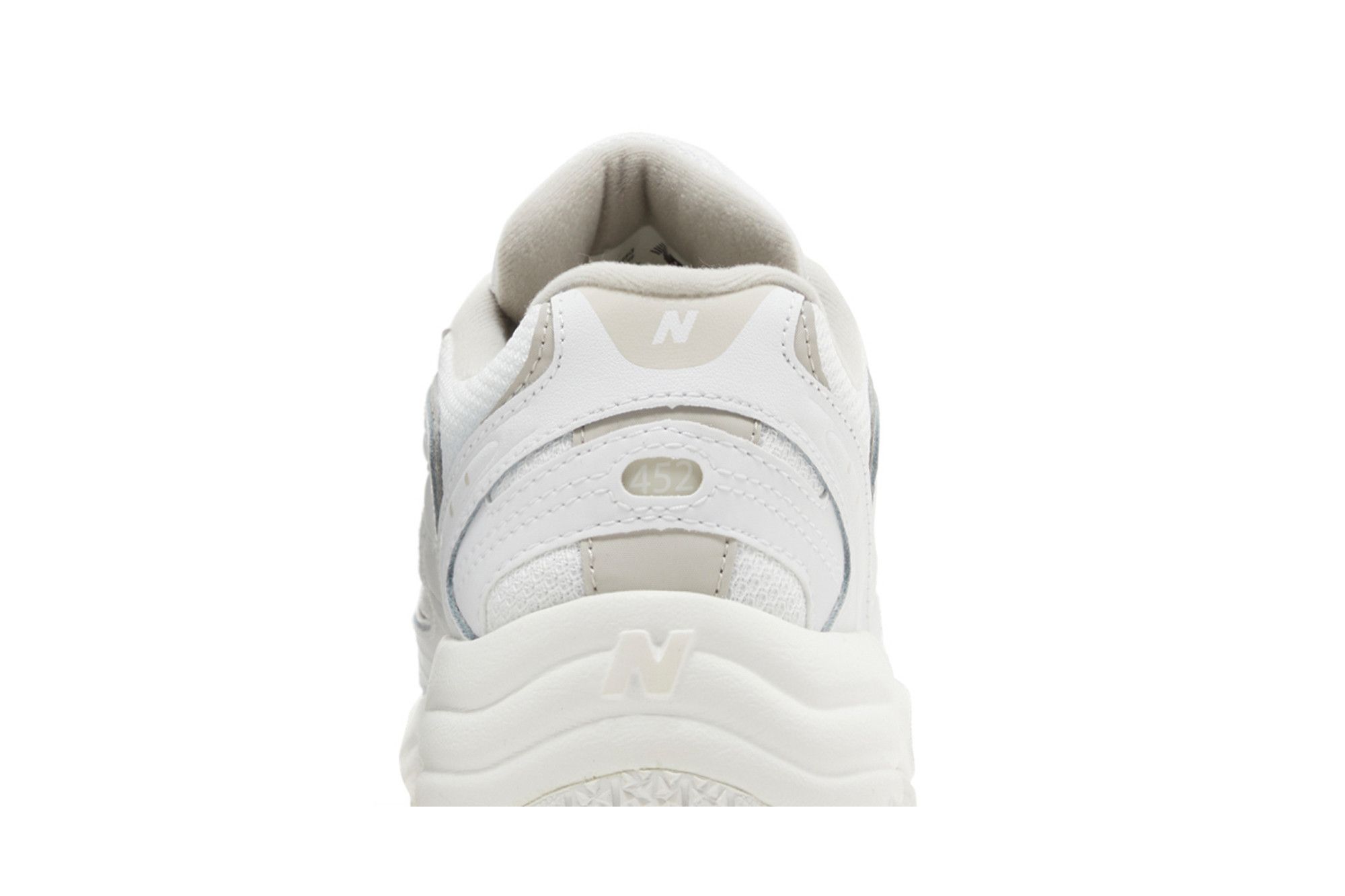 CHANEL Fabric Suede Calfskin Stretch CC Sneakers 38.5 White