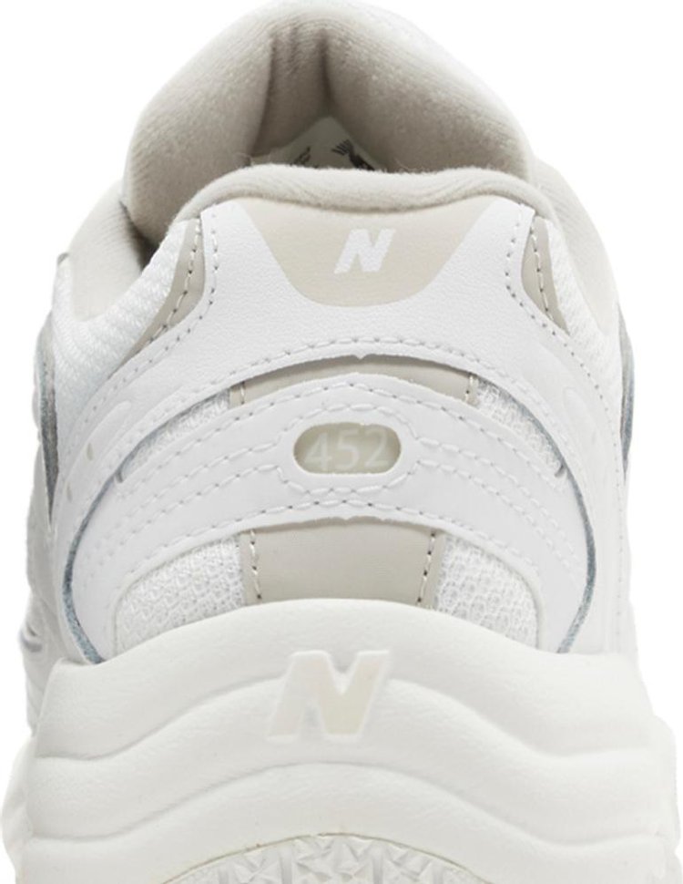 Wmns 452 White Light Cliff Grey