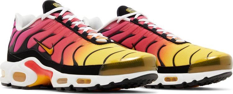 Air Max Plus OG Gold Raspberry Red