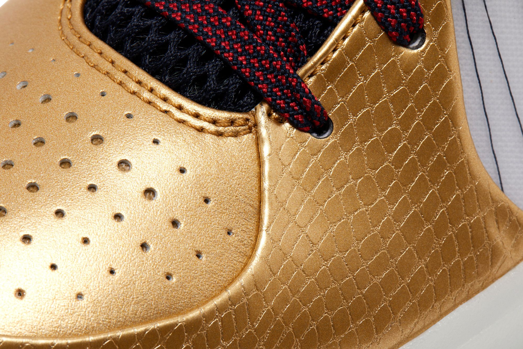 Buy Zoom Kobe 4 Protro 'Gold Medal' 2024 - FQ3544 100 | GOAT