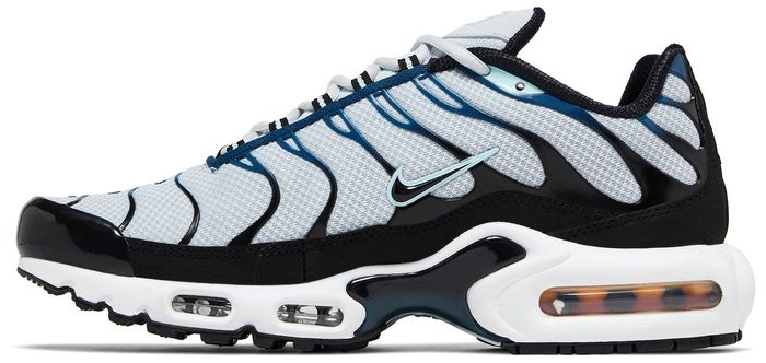 colorful airmax plus