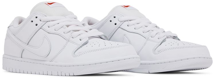 Nike Dunk Low Pro SB Triple White