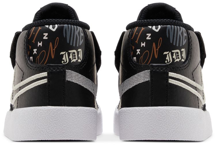 Nike Blazer Mid 77 SE TD Black Light Smoke Grey